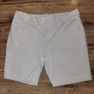 Tommy hilfiger shorts size 14